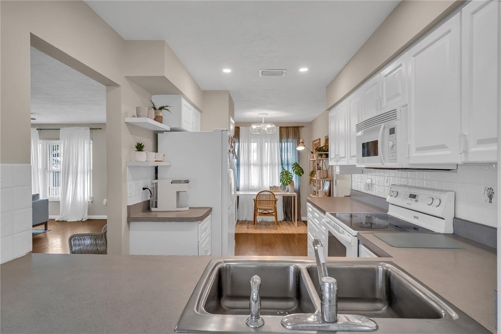 2449 Breakwater Circle - Photo 12