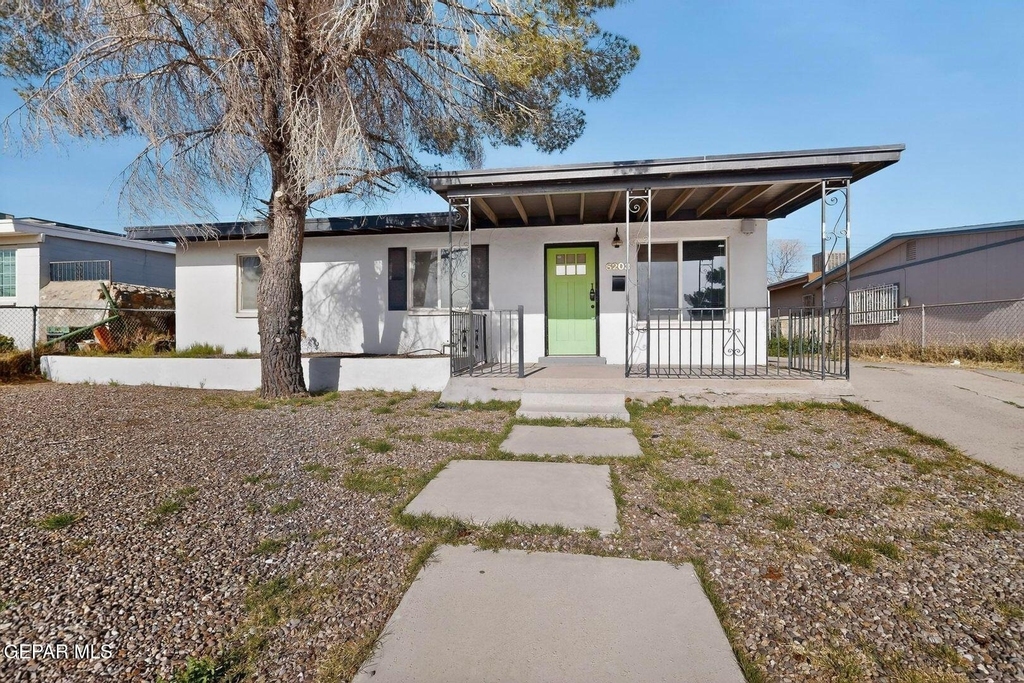 6203 Trowbridge Drive - Photo 1