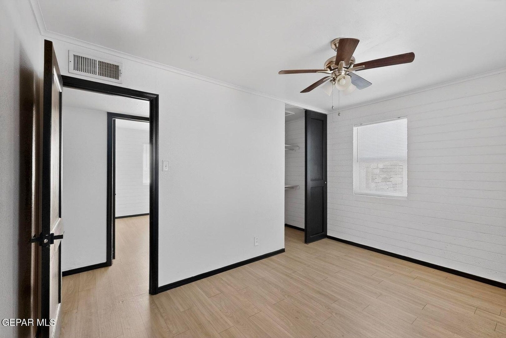 6203 Trowbridge Drive - Photo 16