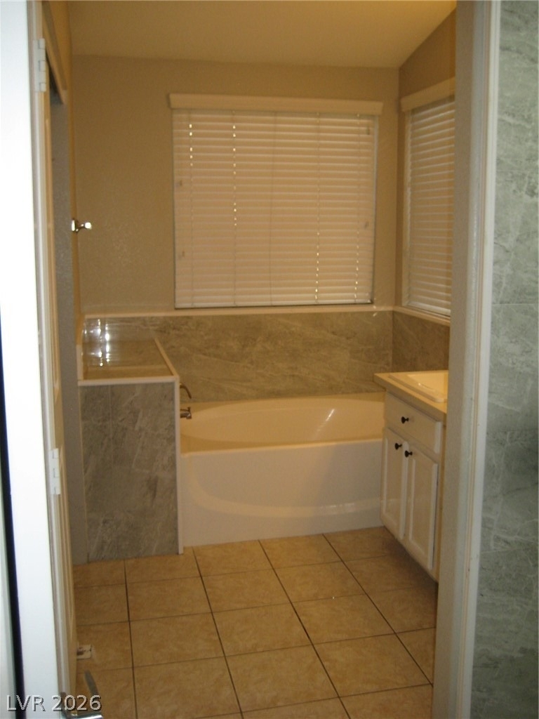 875 Hollandsworth Avenue - Photo 11