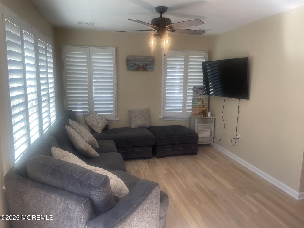 111 Fielder Avenue - Photo 13