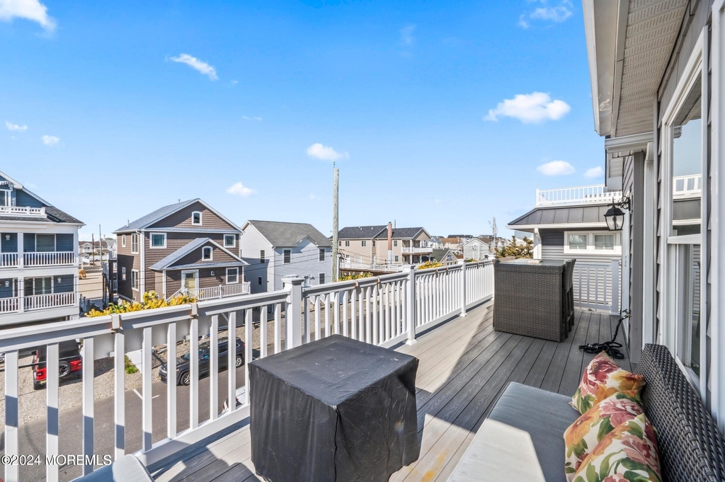 111 Fielder Avenue - Photo 10