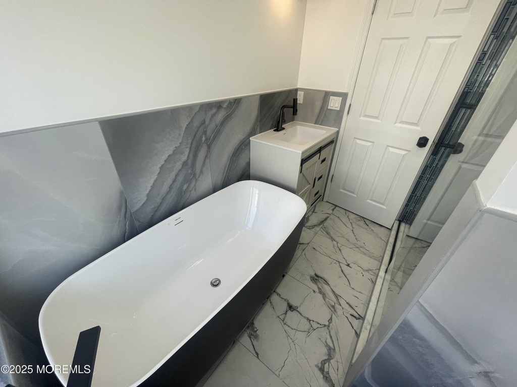 111 Fielder Avenue - Photo 18