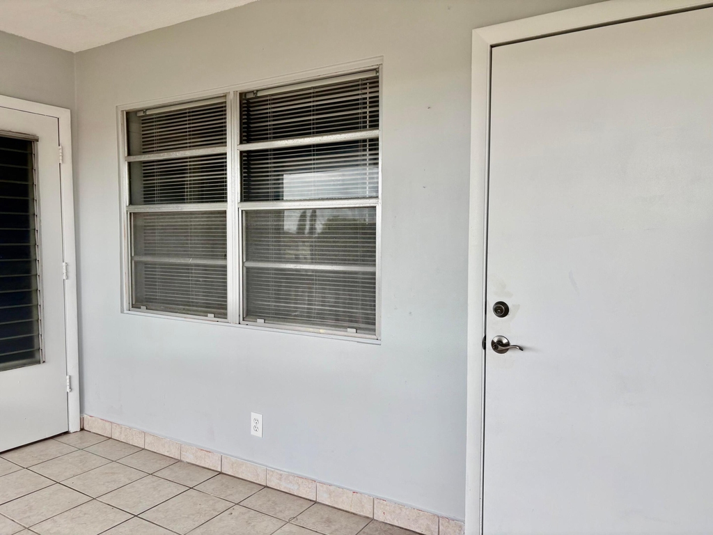 5300 Washington Street - Photo 6
