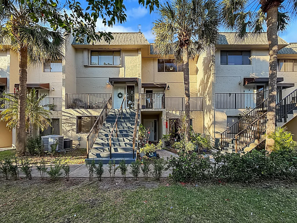 65 Deer Creek Road - Photo 0