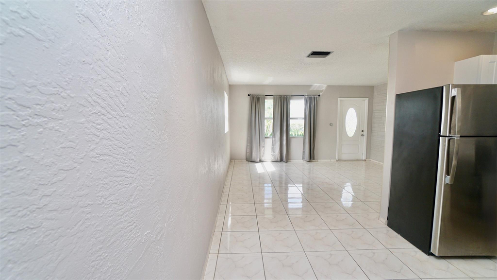 5908 Nw 81st Avenue - Photo 9