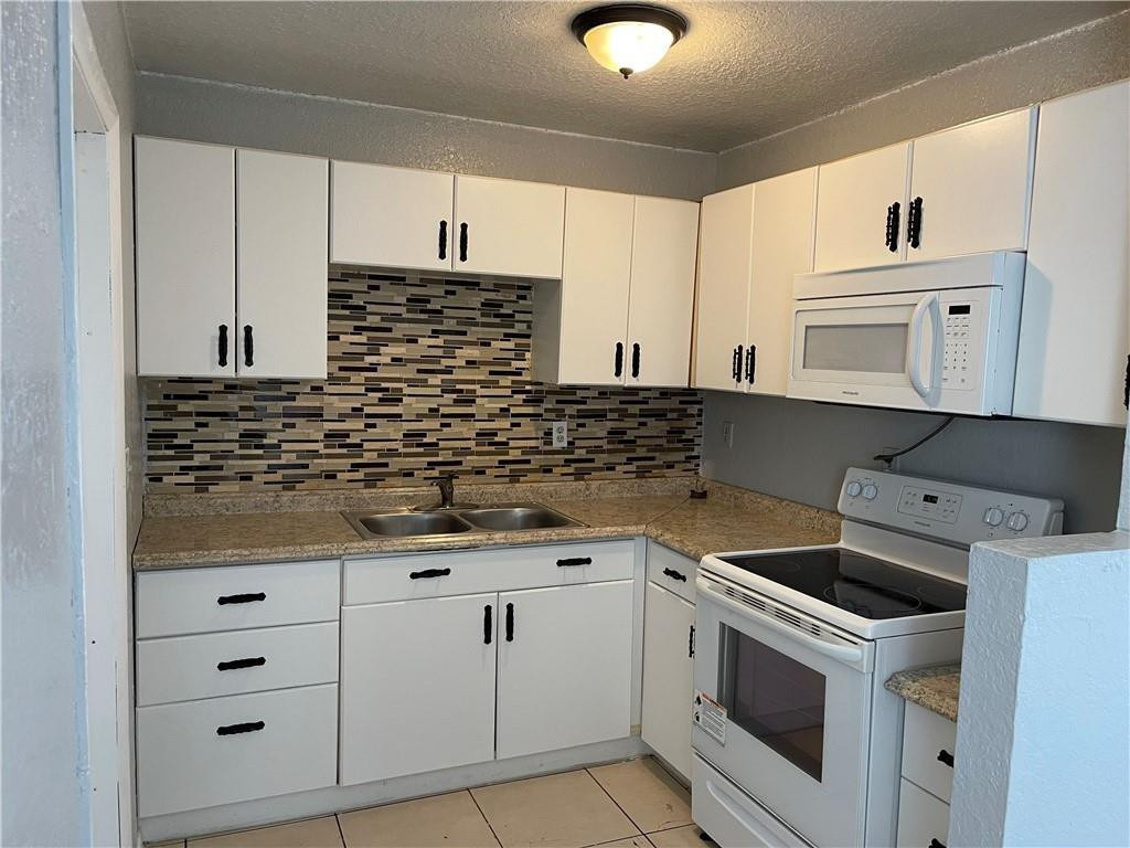 918 Nw 24th Avenue - Photo 2