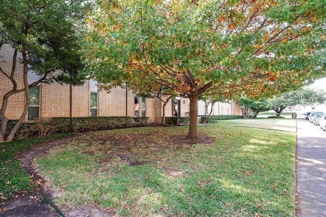 5812 Milton Street - Photo 0