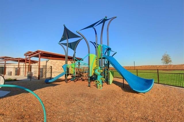 7015 Hopper Court - Photo 14