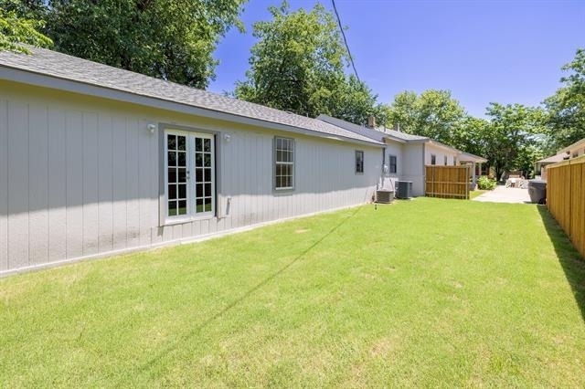 311 S Waverly Drive - Photo 32
