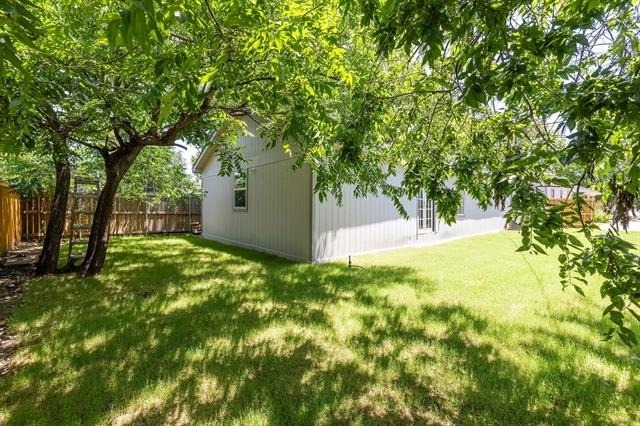 311 S Waverly Drive - Photo 33