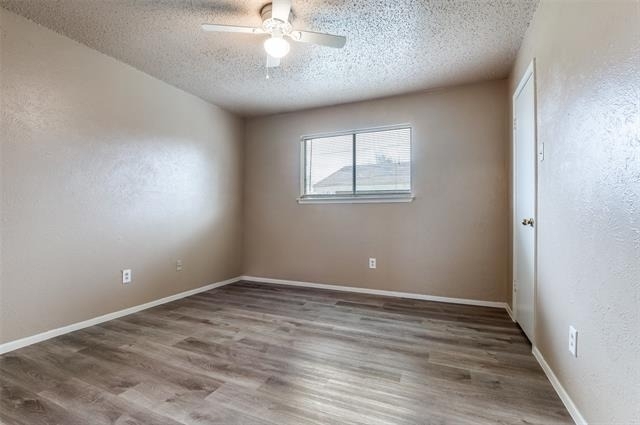2922 E Pepperidge Drive - Photo 6