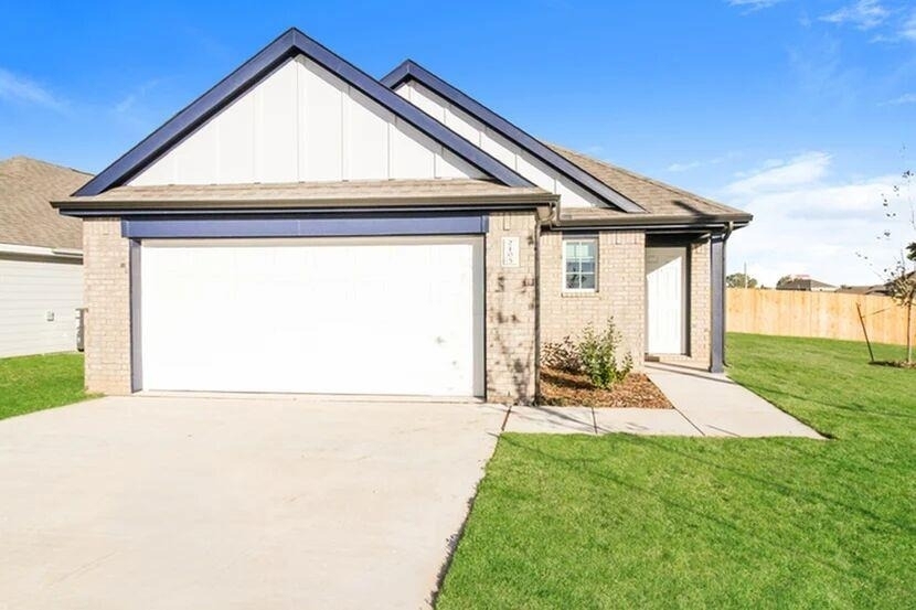 2003 Crimson Lake Boulevard - Photo 1