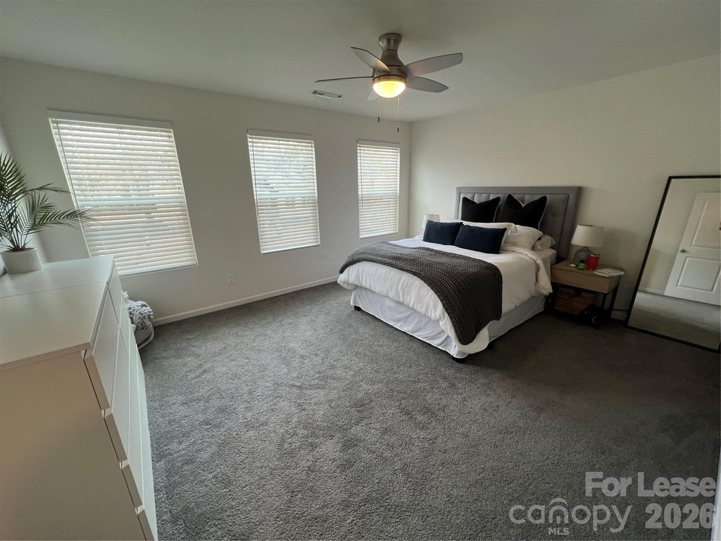 19505 Meridian Street - Photo 8