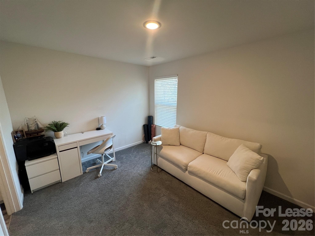 19505 Meridian Street - Photo 11