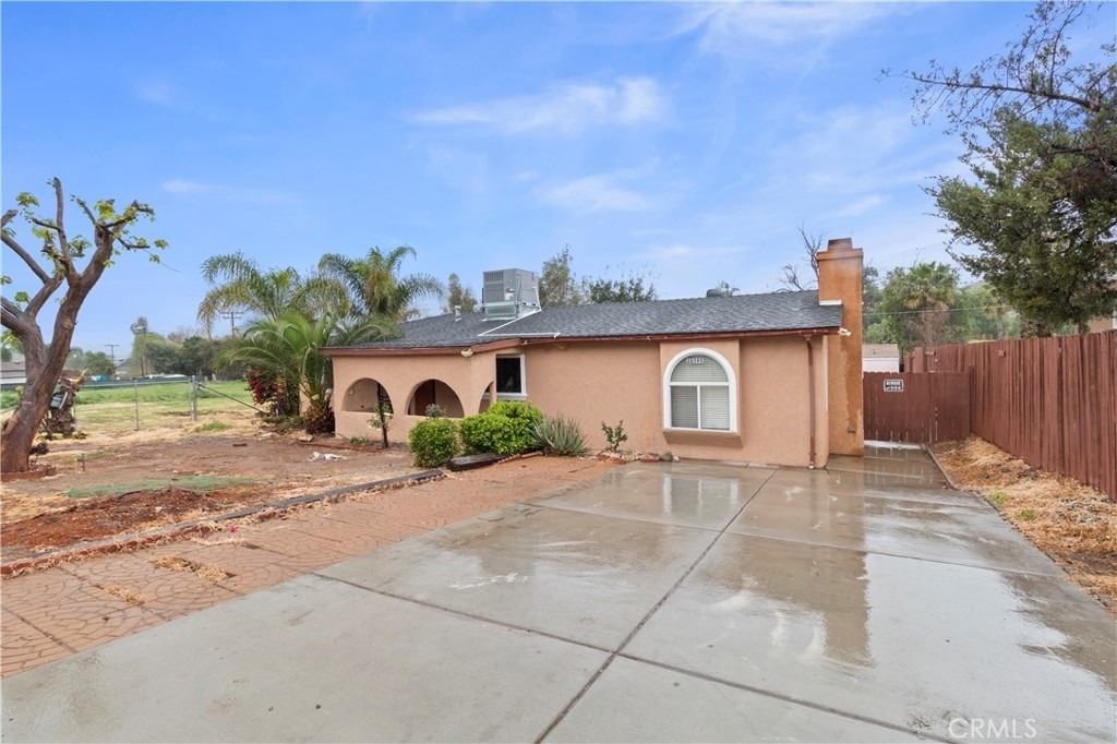 28595 Avenida Gaviota - Photo 0