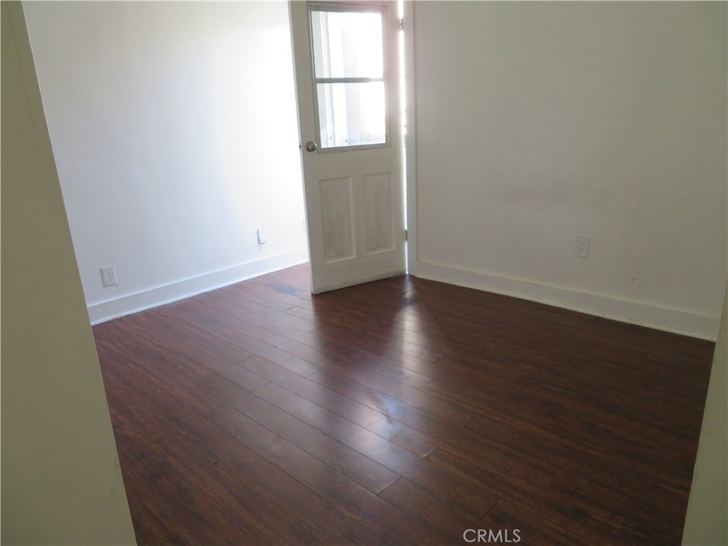 3923 S Normandie - Photo 4