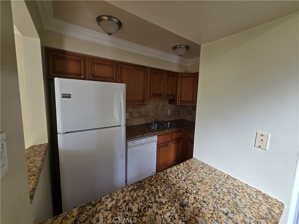 4862 Kona Drive - Photo 6