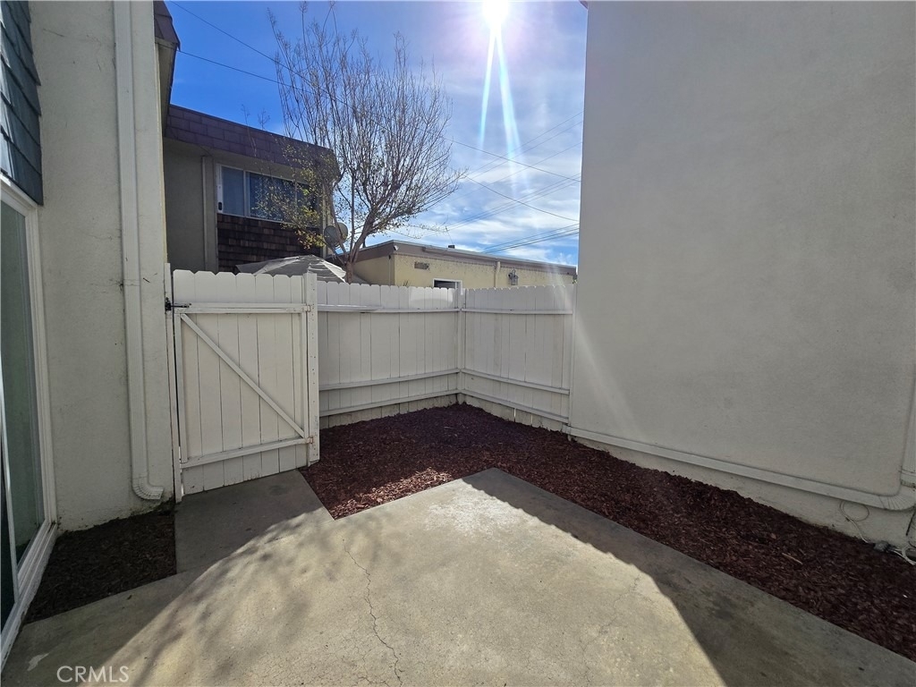4862 Kona Drive - Photo 2