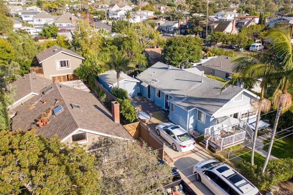 1172 Catalina - Photo 1