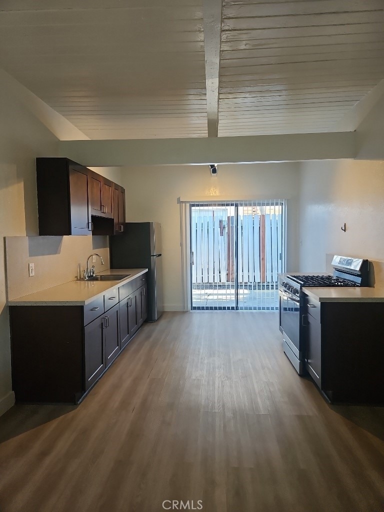 3581 Chicago - Photo 2