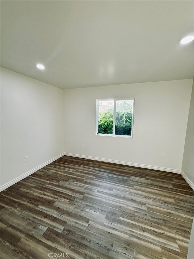 240 54th - Photo 3