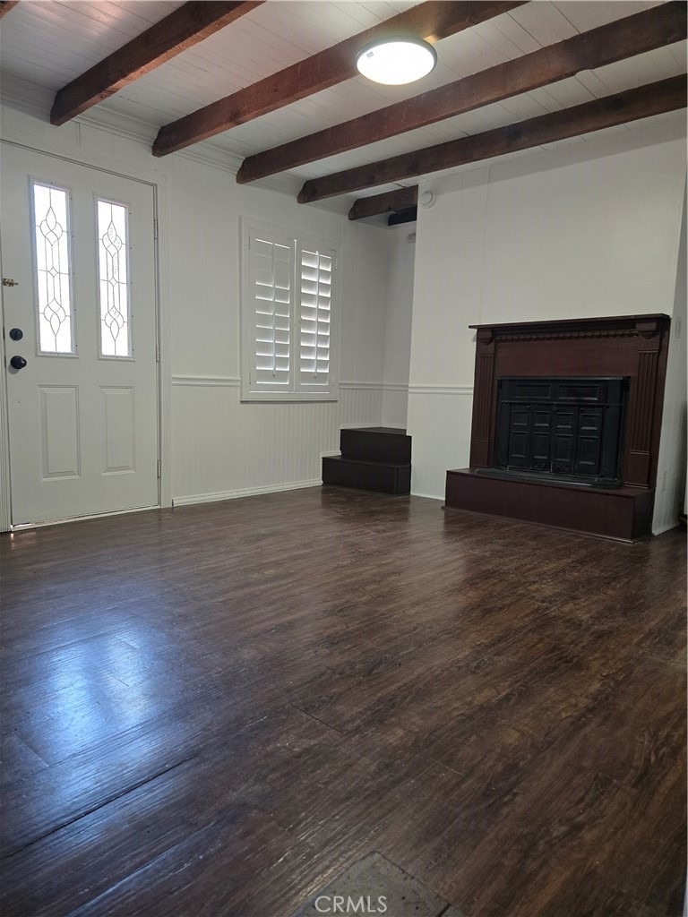 22903 Laurel - Photo 1