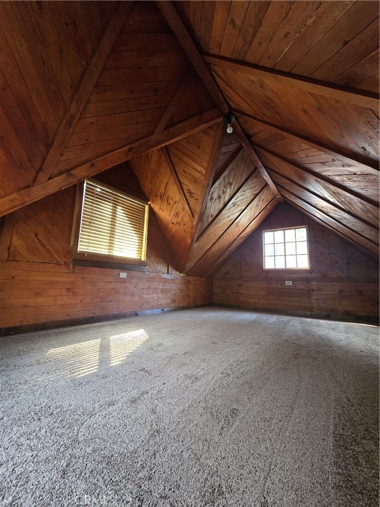 22903 Laurel - Photo 6