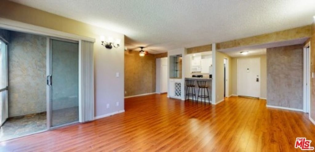 6225 Canterbury Drive - Photo 5