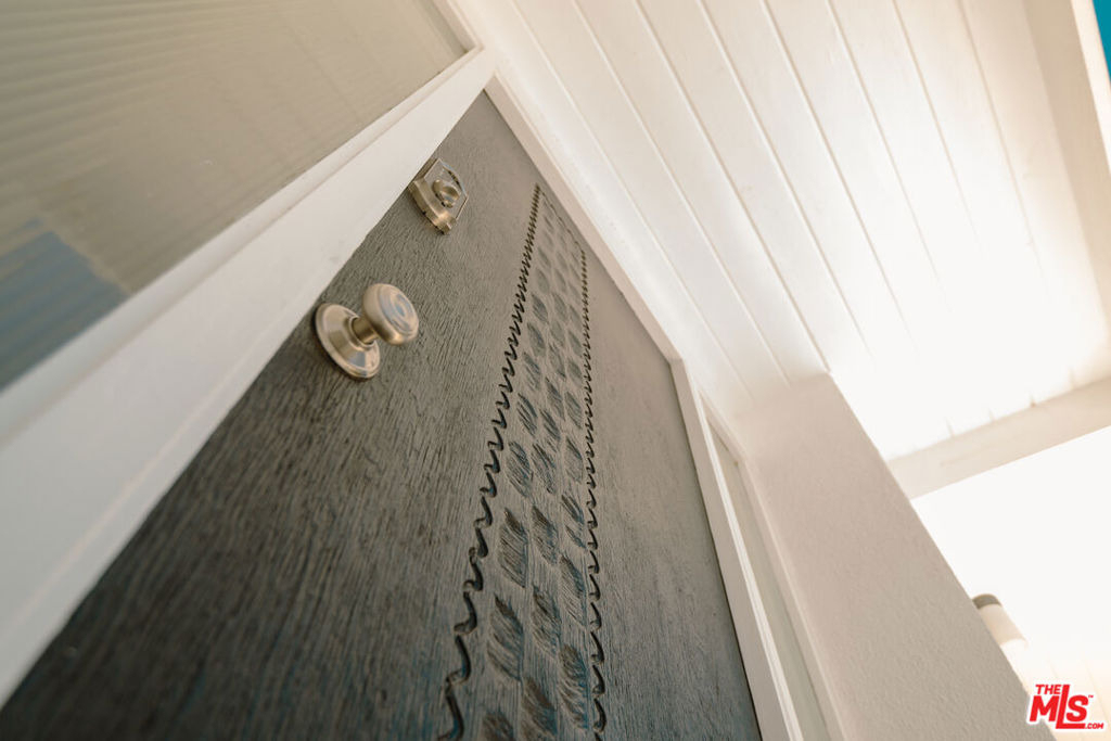 20647 Seaboard Road - Photo 3