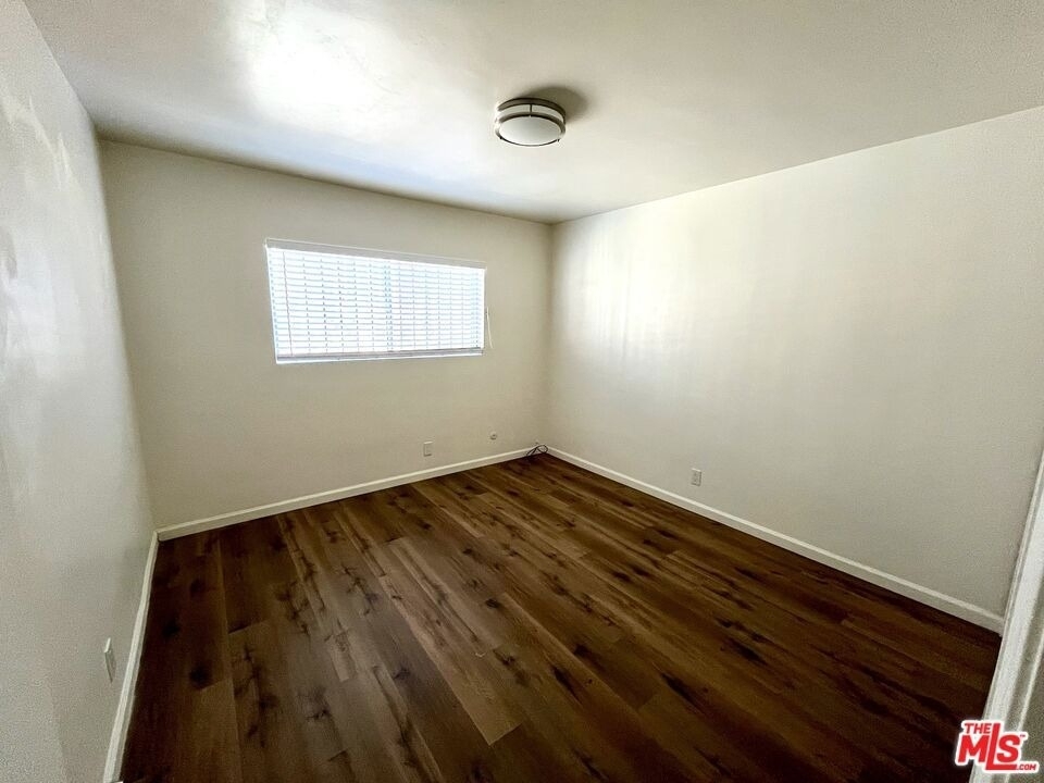829 Alpine Street - Photo 8