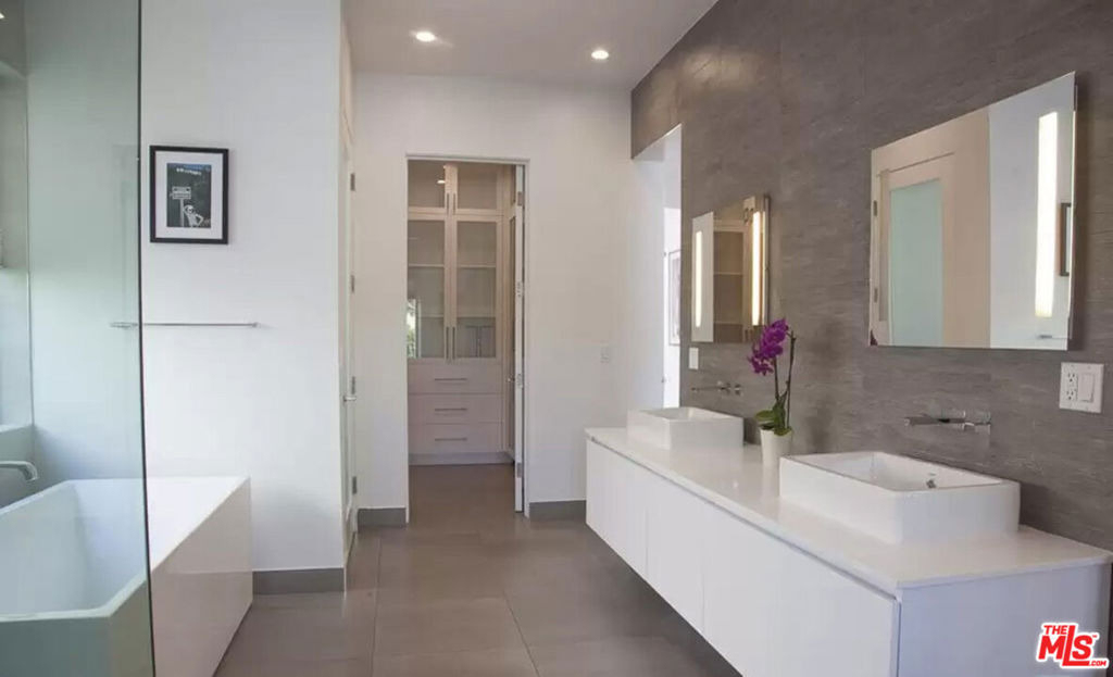 523 N Harper Avenue - Photo 35