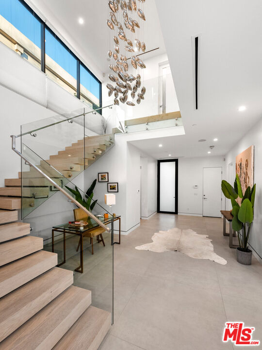 523 N Harper Avenue - Photo 11