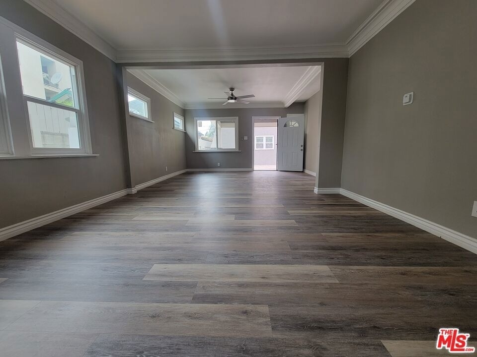 3067 Harrington Avenue - Photo 3