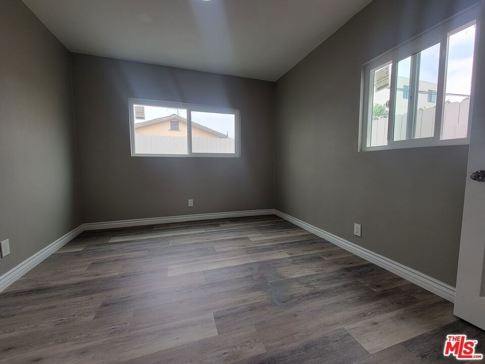 3067 Harrington Avenue - Photo 7