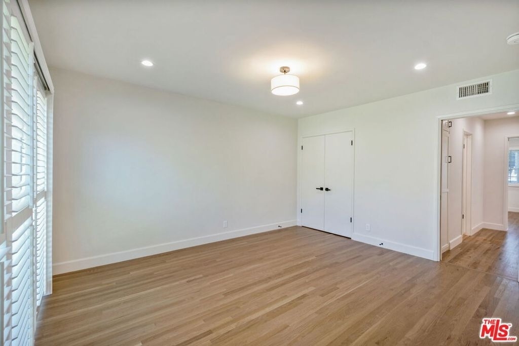 5911 S Corning Avenue - Photo 26