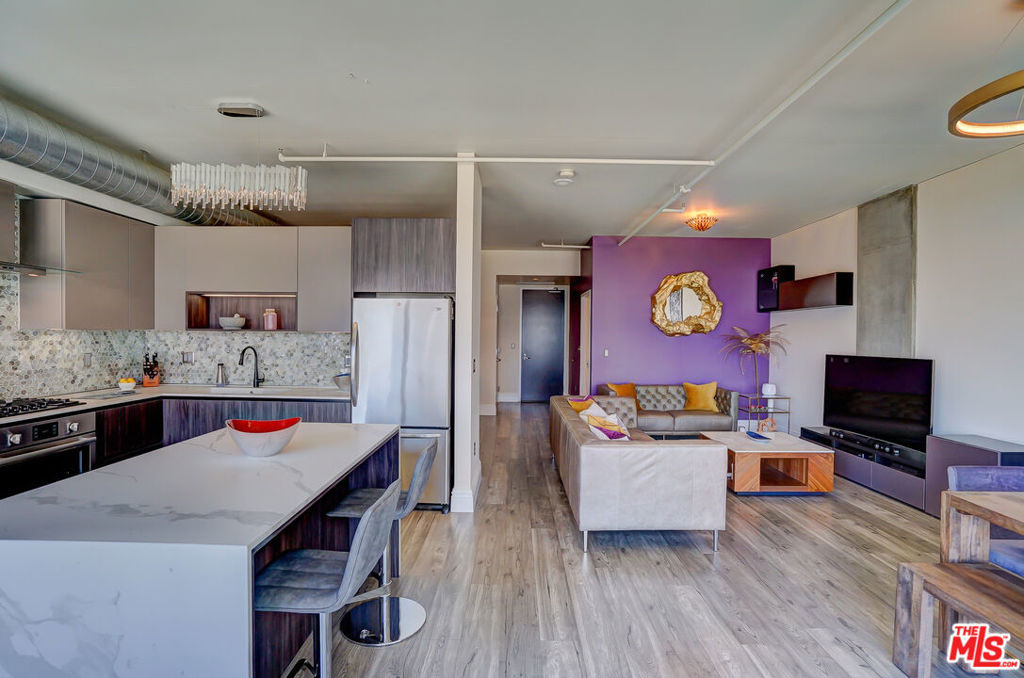 1100 S Hope Street - Photo 10