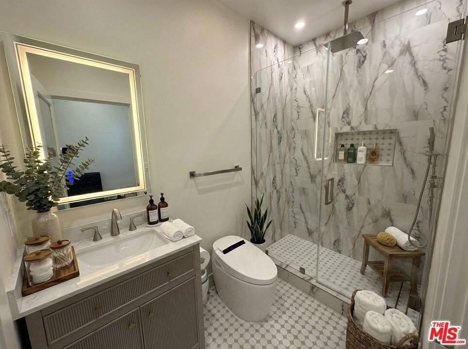 1000 S Sherbourne Drive - Photo 4