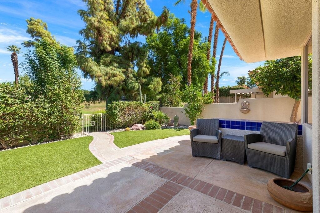 47 N Kavenish Drive - Photo 60