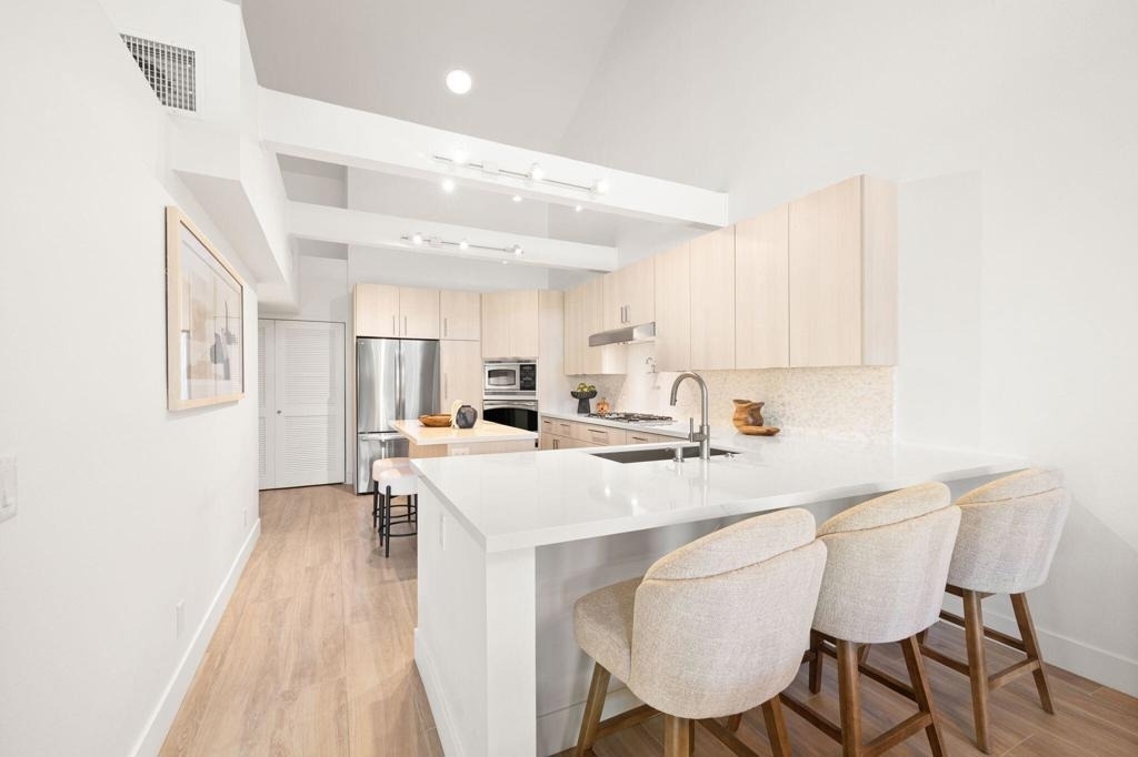 47 N Kavenish Drive - Photo 11