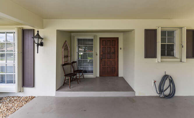 493 Forestview Drive - Photo 3