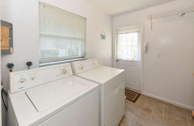 493 Forestview Drive - Photo 14
