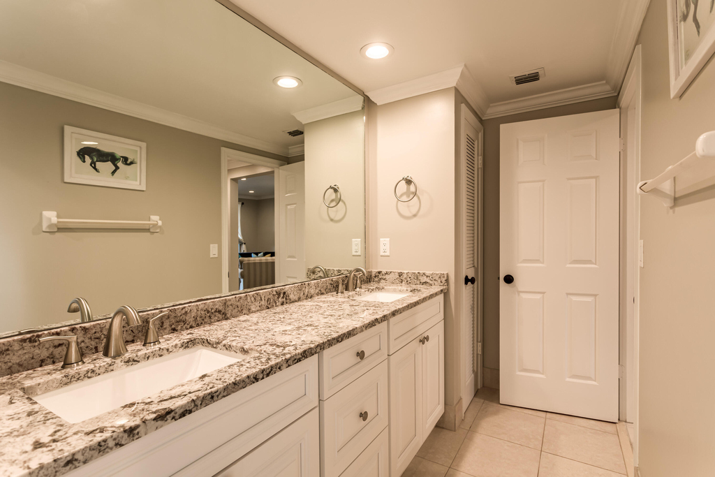 11842 Pebblewood Drive - Photo 8