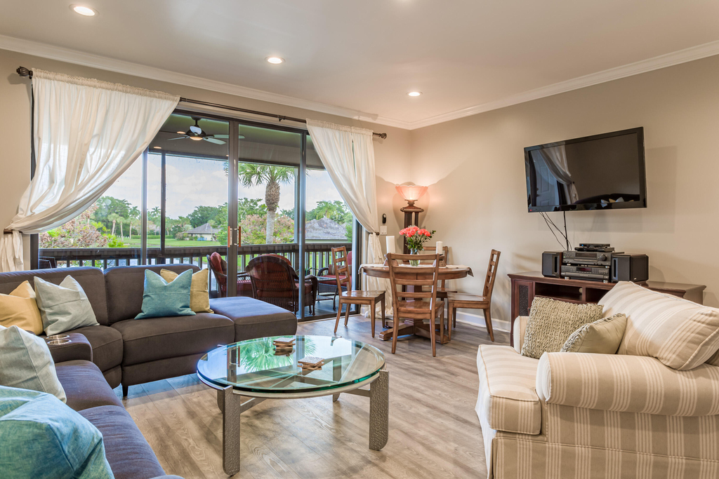 11842 Pebblewood Drive - Photo 4