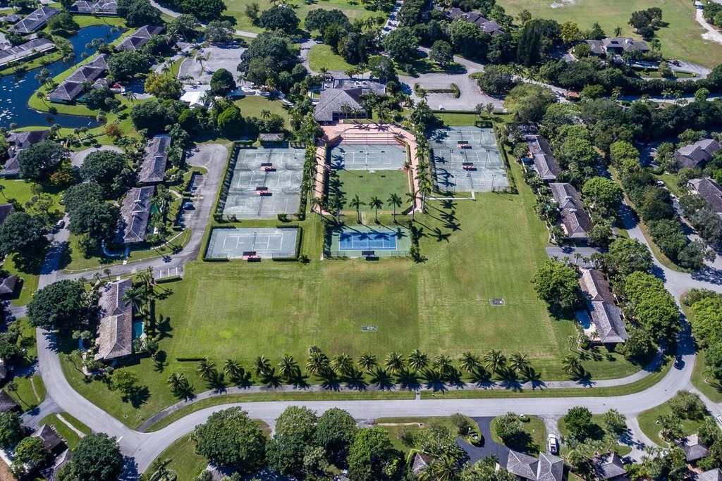 13329 Polo Club Road - Photo 16