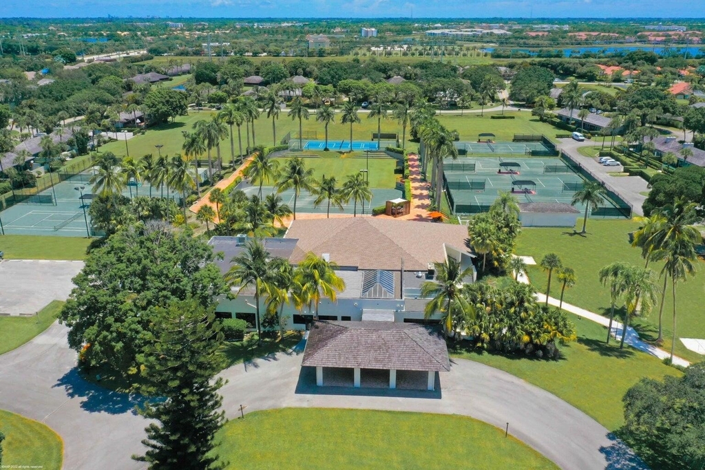 13329 Polo Club Road - Photo 25