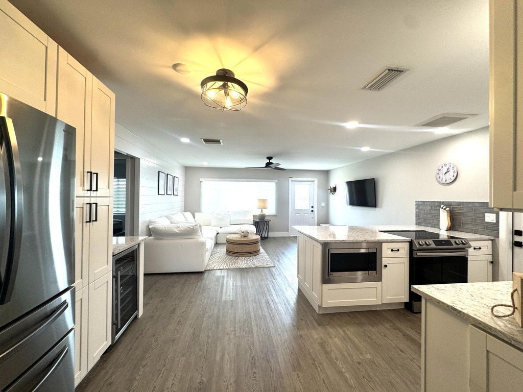 108 Sw 9th Street - Photo 11