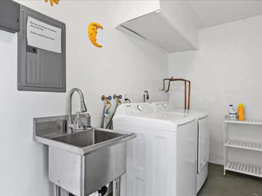 523 Se 20th Court - Photo 12