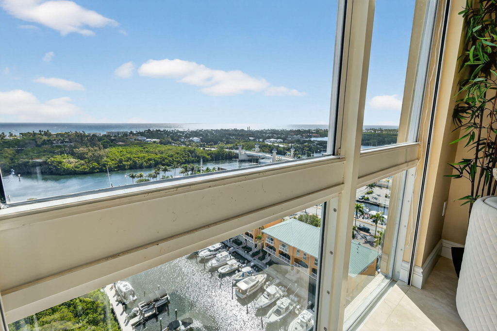 700 E Boynton Beach Boulevard - Photo 24