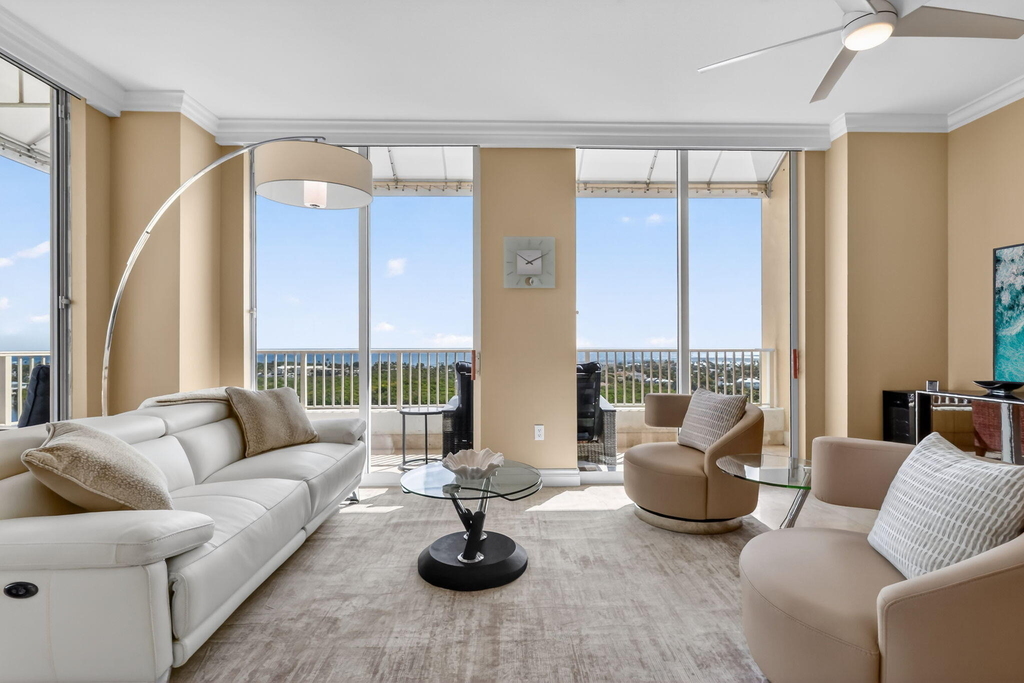 700 E Boynton Beach Boulevard - Photo 19